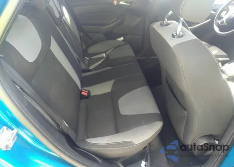 2012 Ford Focus Se z USA, uszkodzony, nr VIN 1FAHP3F2XCL232168